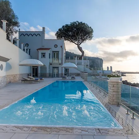 Mirea Relais De Charme *