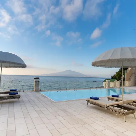 Mirea Relais De Charme Appartement Vico Equense
