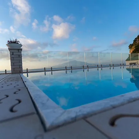 Apartment Mirea Relais De Charme Vico Equense