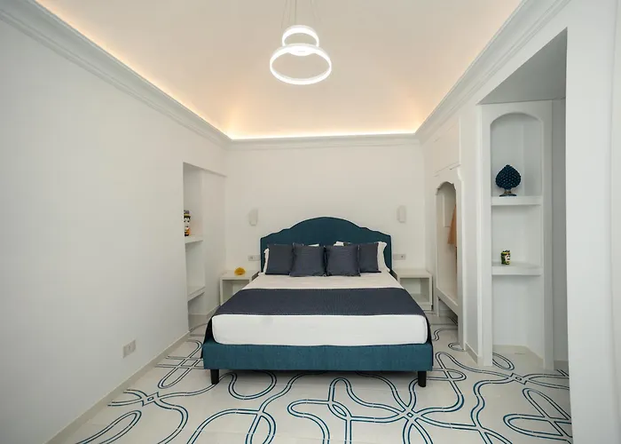 Mirea Relais De Charme Апартаменты *